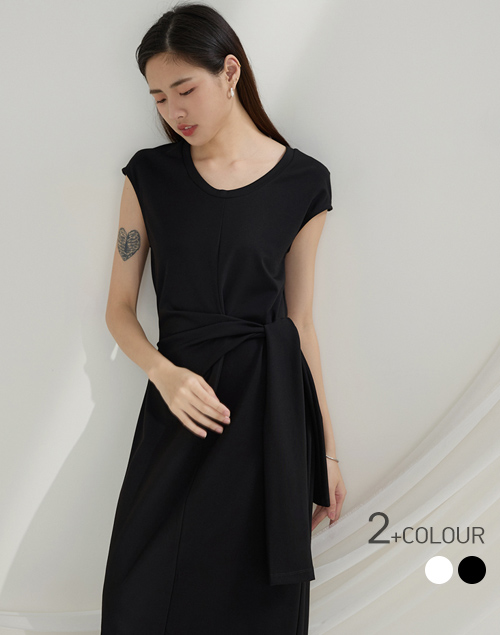 簡約優雅綁帶設計感連身裙(黑色)