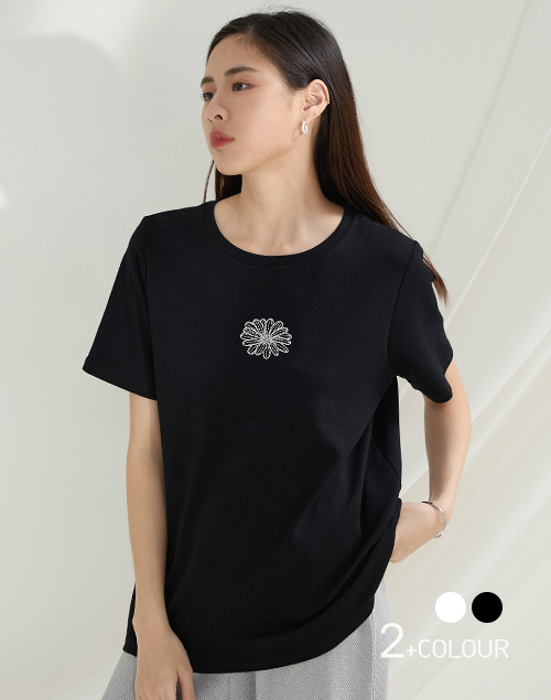 小雛菊刺繡質感簡約T恤(黑色)