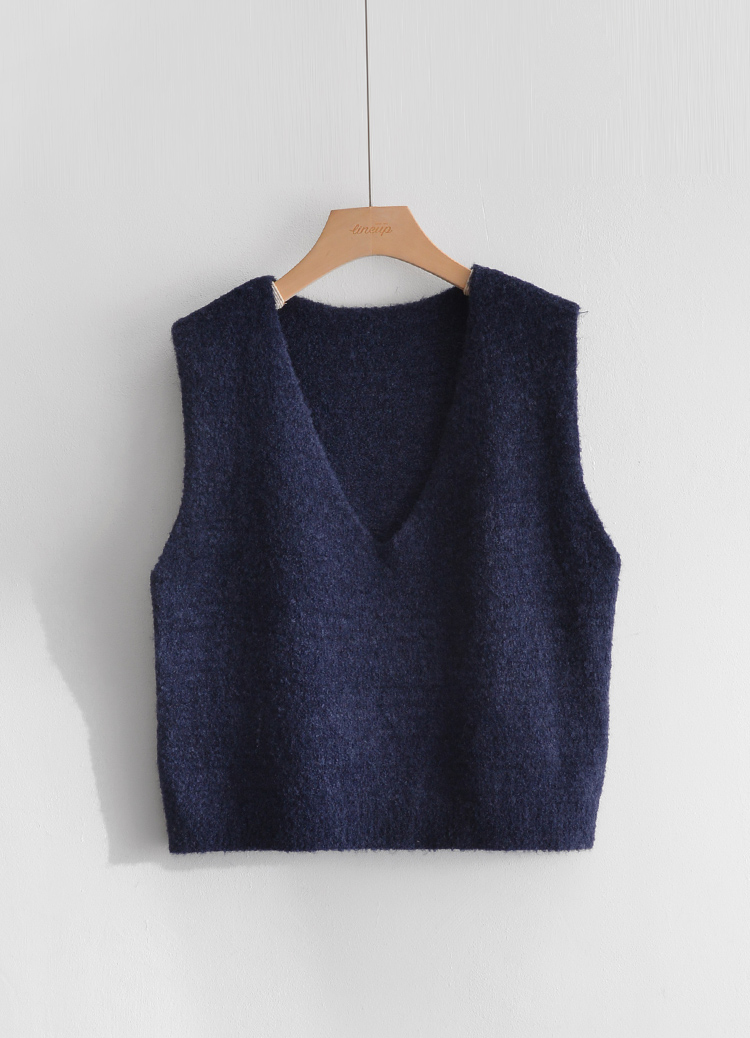 抗溫差穿搭! 厚實蓬鬆減齡V領毛衣背心