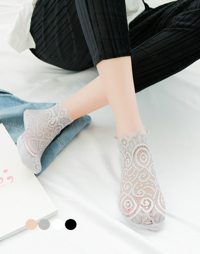 水滴花紋簍空蕾絲邊襪