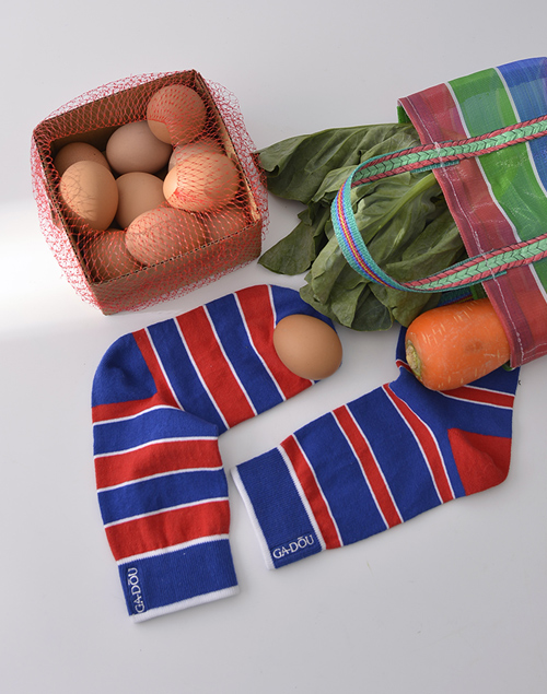 台味藍紅雙色條紋帆布襪-台灣製造