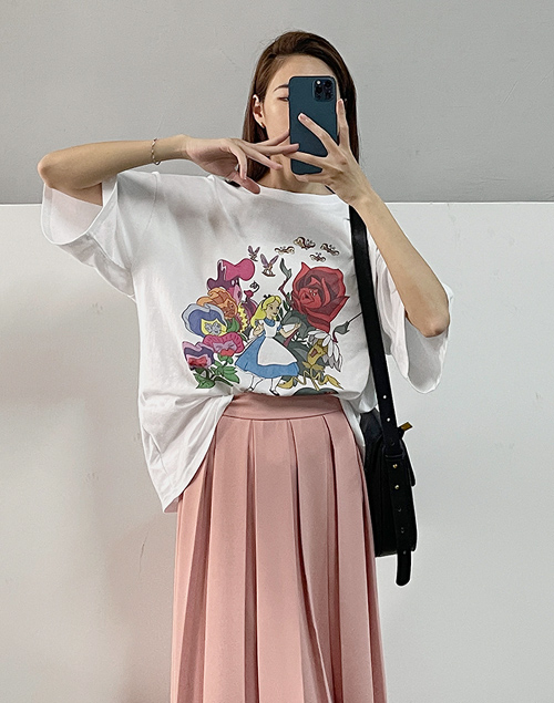 韓國愛麗絲花草繽紛寬鬆T恤