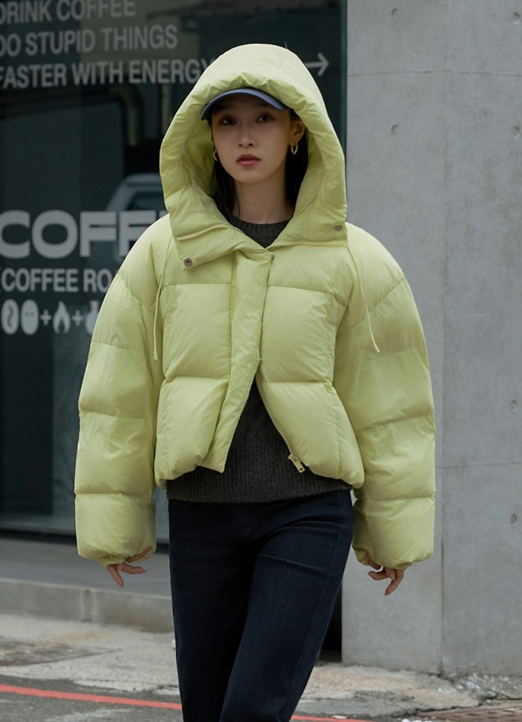 輕盈蓄熱!造型有感泡芙羽絨外套(短版羽絨外套)