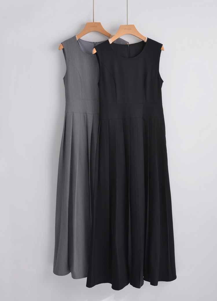 高訂質感女主氣質灰百褶洋裝