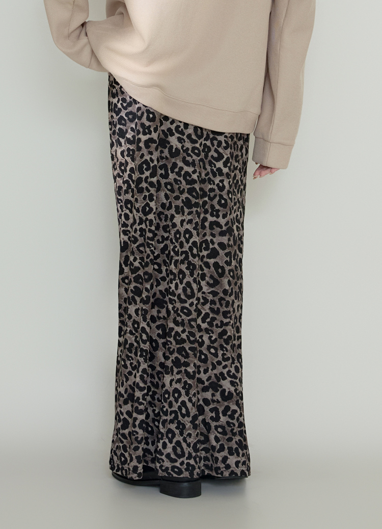 一穿即瘦! 浪漫修身魚尾灰調豹紋裙 魚尾裙