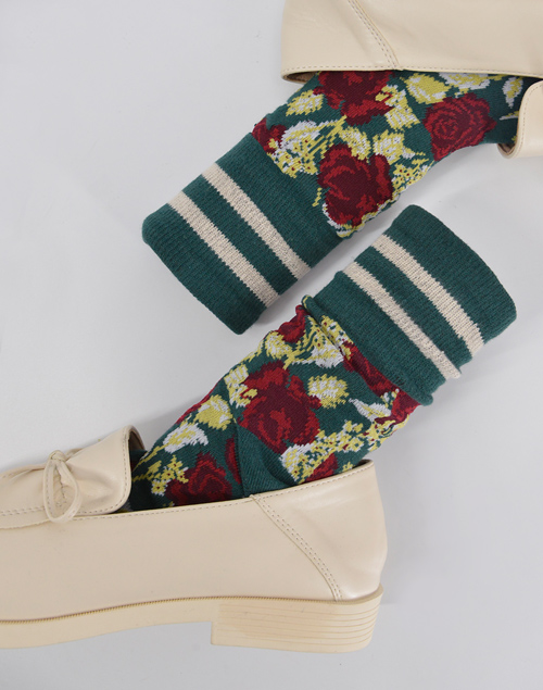 復古玫瑰花運動條紋襪